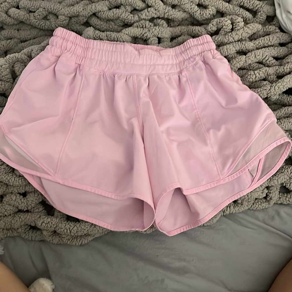 MIAMI PINK 4” SIZE 4 LULULEMON SHORTS